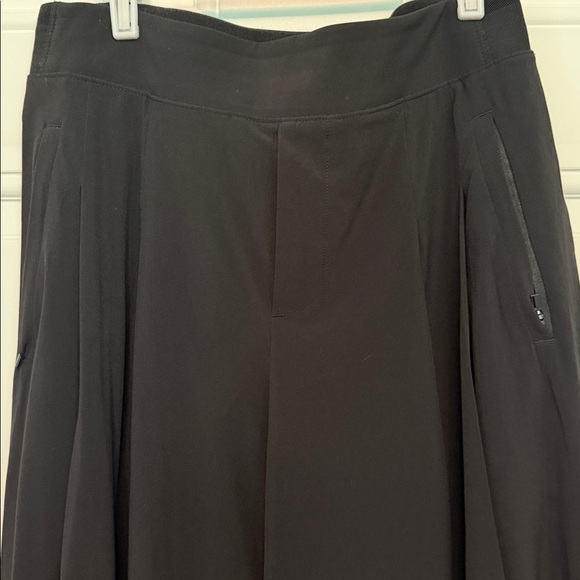 Athleta pinnacle high rise trouser Elegant Black Wide-Leg Trousers - Picture 4 of 6